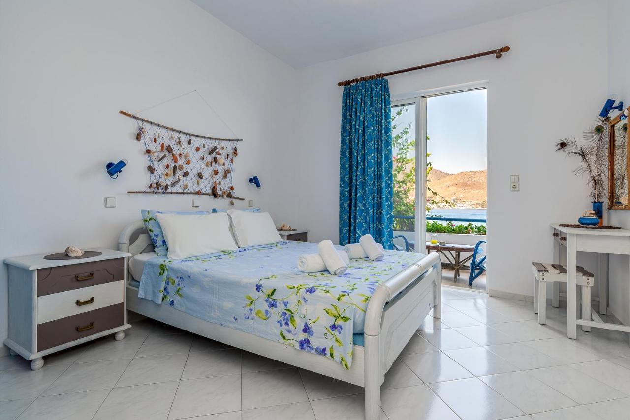 Antoniadi Marina Rooms Livadia  Esterno foto
