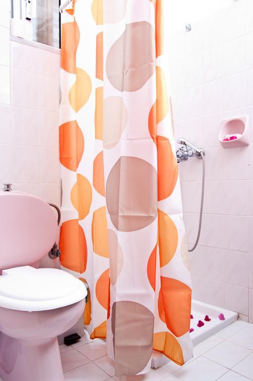 Antoniadi Marina Rooms Livadia  Esterno foto